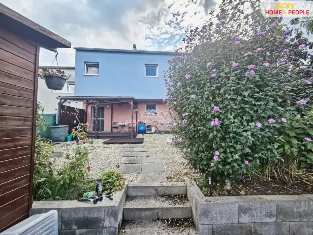 Prodej bytu 3+kk, Popůvky, Rosická, 67 m2