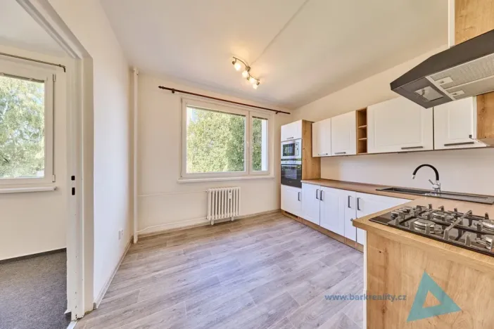 Prodej bytu 4+1, Nová Paka, K Hájku, 77 m2