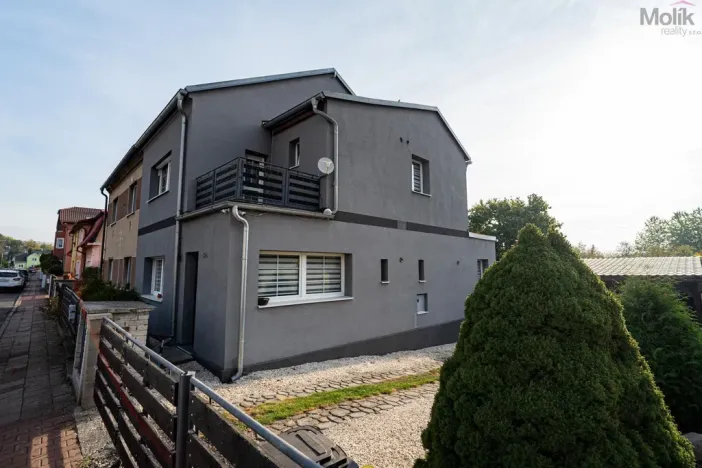 Prodej rodinného domu, Lom, Husova, 129 m2