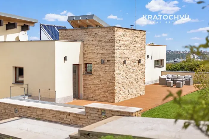 Prodej rodinného domu, Praha - Velká Chuchle, U bažantnice, 674 m2