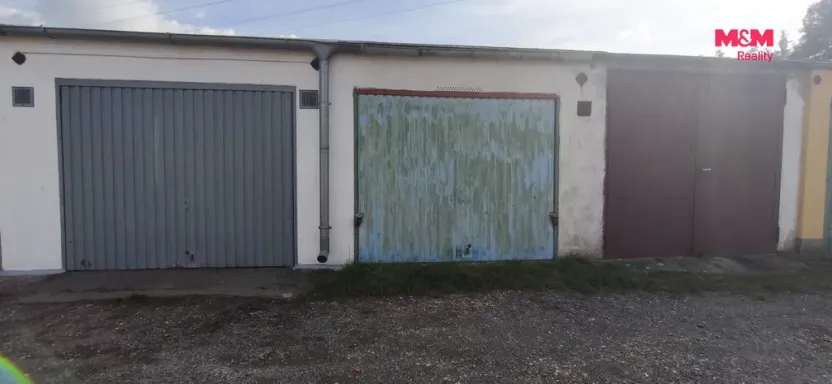 Pronájem garáže, Mělník, 18 m2