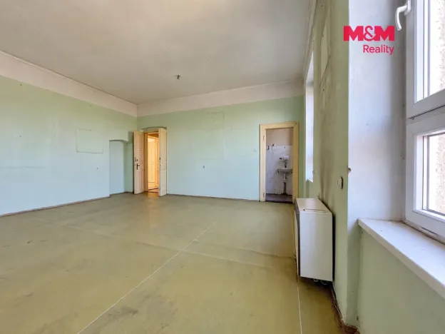 Prodej obchodního prostoru, Kolín - Kolín II, Sokolská, 230 m2