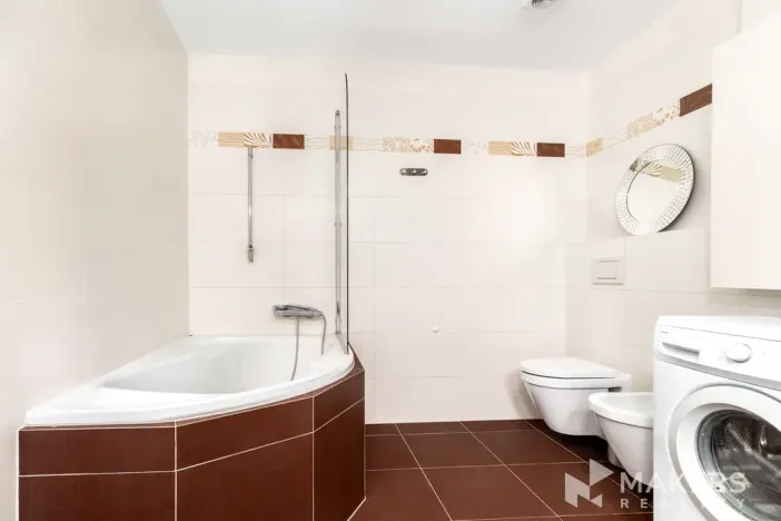 Prodej bytu 3+kk, Praha - Smíchov, U Dívčích hradů, 100 m2