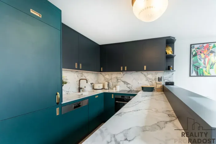 Prodej bytu 3+kk, Praha, Hartigova, 82 m2
