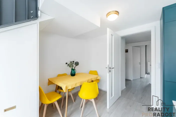 Prodej bytu 3+kk, Praha, Hartigova, 82 m2