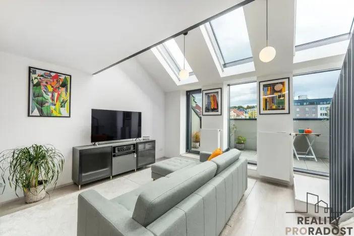 Prodej bytu 3+kk, Praha, Hartigova, 82 m2