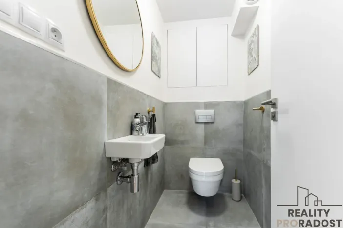 Prodej bytu 3+kk, Praha, Hartigova, 82 m2