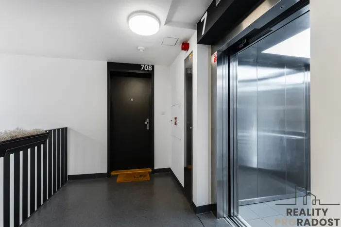 Prodej bytu 3+kk, Praha, Hartigova, 82 m2