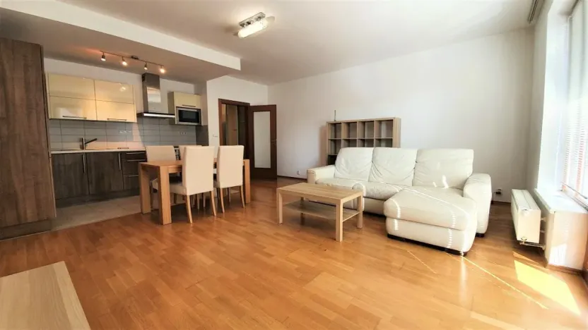 Pronájem bytu 2+kk, Praha - Dejvice, Heinemannova, 56 m2