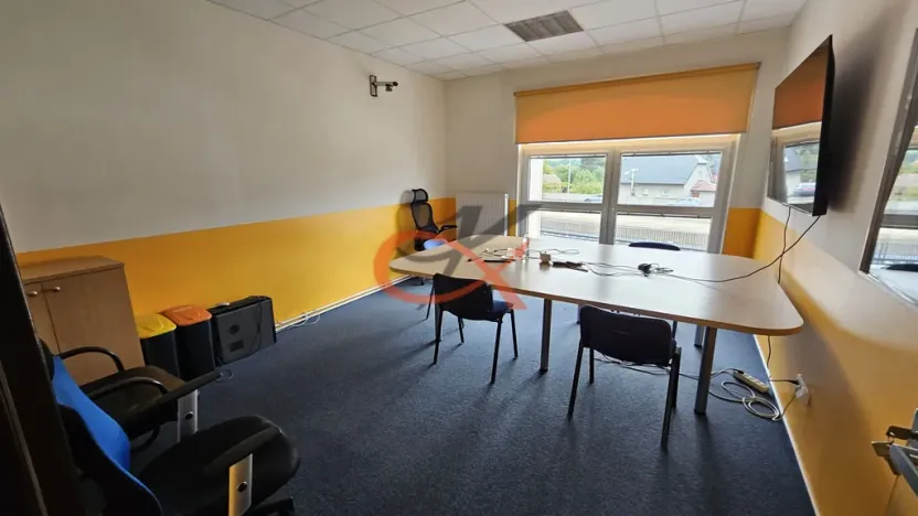 Pronájem kanceláře, Zašová, 200 m2
