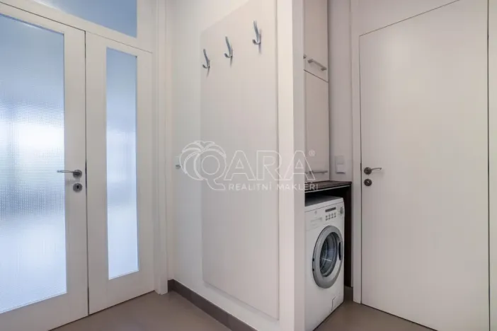 Pronájem bytu 2+kk, Dolní Břežany, U Náměstí, 57 m2