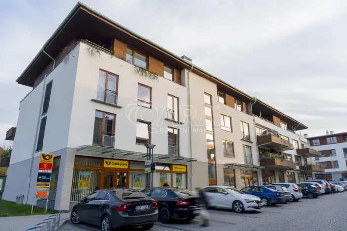 Pronájem bytu 2+kk, Dolní Břežany, U Náměstí, 57 m2