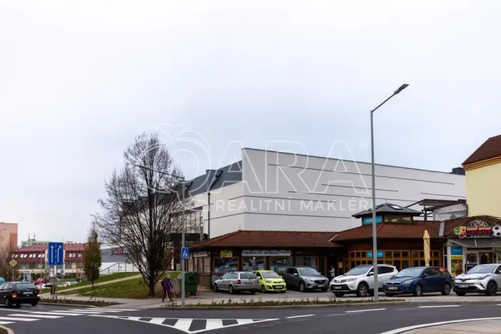 Pronájem obchodního prostoru, Nový Jičín, 28. října, 50 m2
