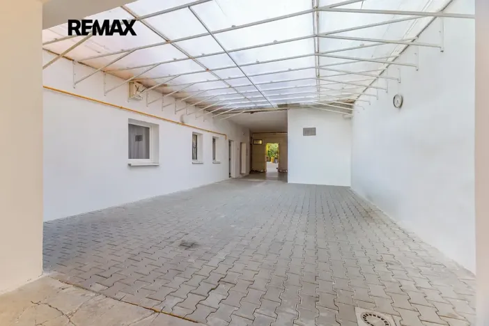 Prodej vícegeneračního domu, Velvary, 212 m2