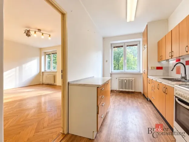 Prodej bytu 2+1, Ostrava - Poruba, Komenského, 59 m2