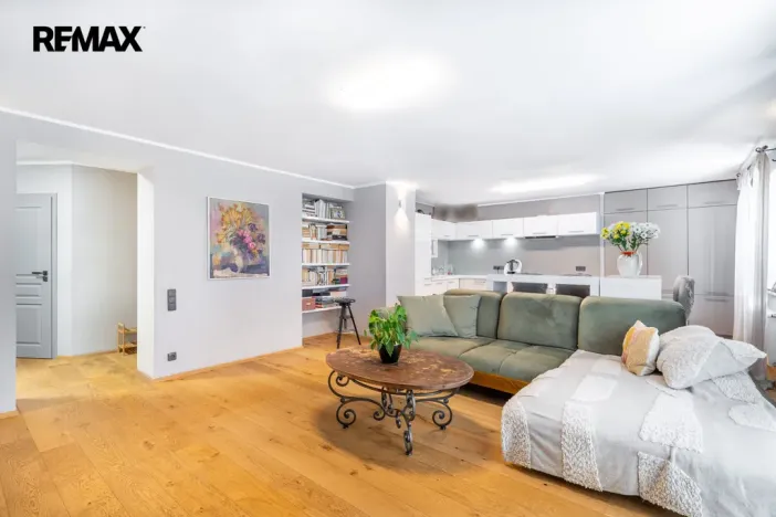 Pronájem bytu 3+kk, Karlovy Vary, Dr. Davida Bechera, 82 m2