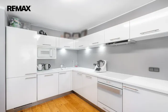 Pronájem bytu 3+kk, Karlovy Vary, Dr. Davida Bechera, 82 m2