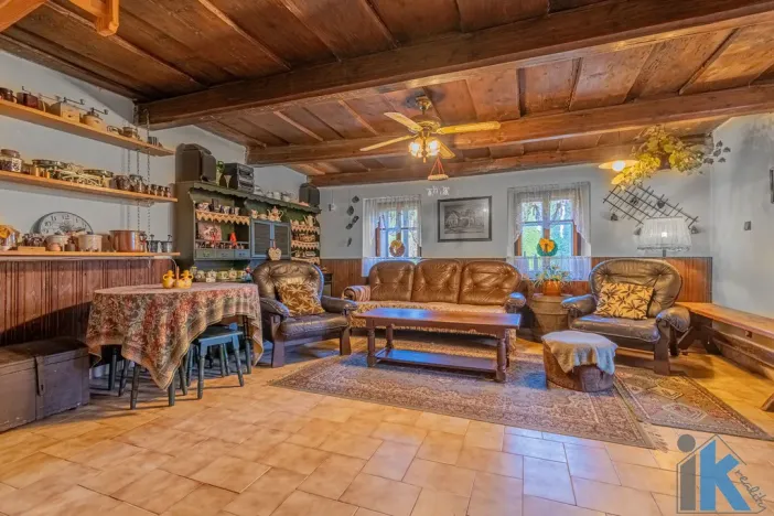 Prodej rodinného domu, Suchdol - Labutice, 160 m2
