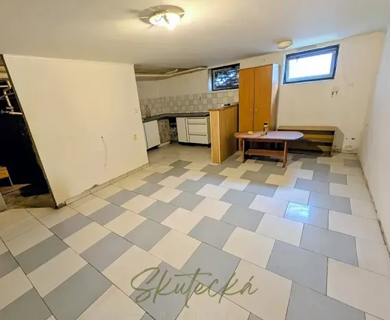 Prodej rodinného domu, Kostice, 185 m2