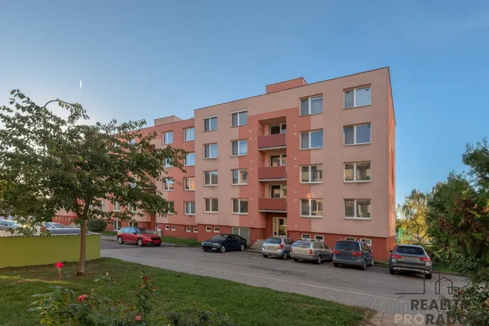 Prodej bytu 3+1, Moravský Krumlov, Sídliště, 73 m2