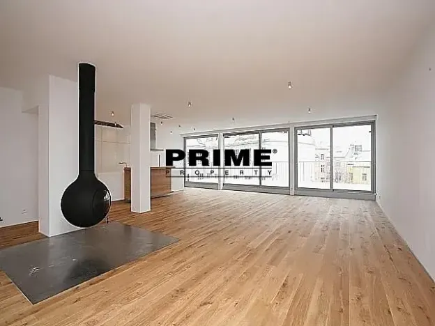 Pronájem bytu 4+kk, Praha - Vinohrady, Laubova, 200 m2