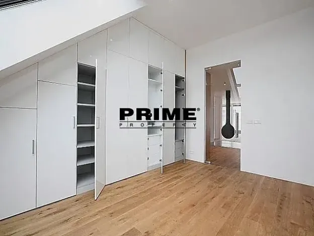 Pronájem bytu 4+kk, Praha - Vinohrady, Laubova, 200 m2