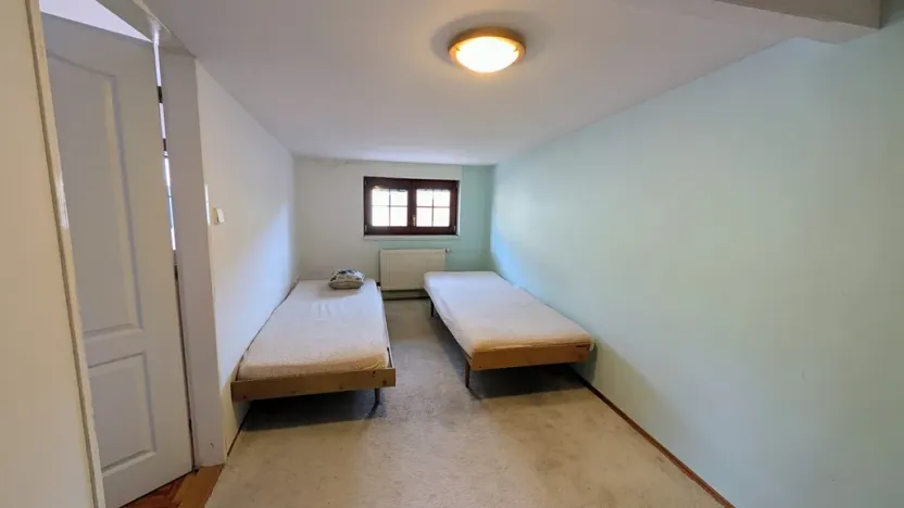 Pronájem bytu 2+1, Beroun - Beroun-Jarov, 48 m2