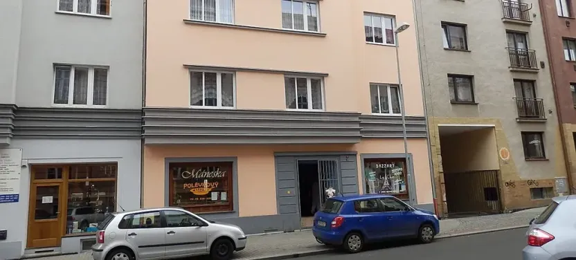 Pronájem bytu 2+kk, 60 m², Mánesova, Cheb