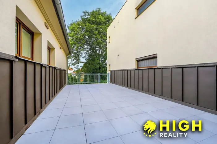 Prodej ubytování, Dobřany, Lipová, 820 m2