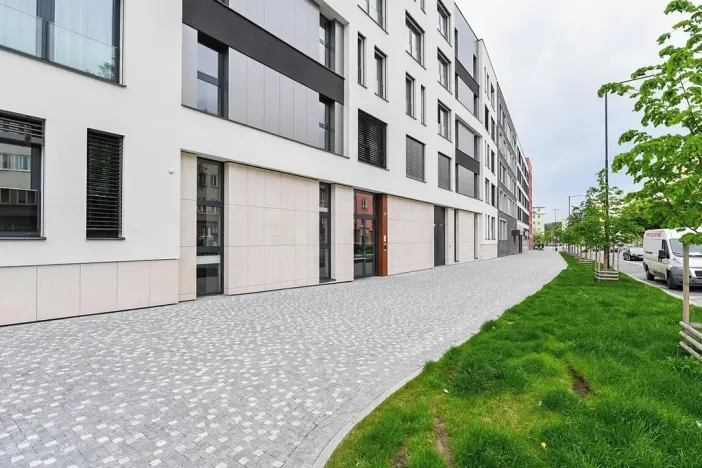 Pronájem bytu 2+kk, Praha - Žižkov, Malešická, 61 m2