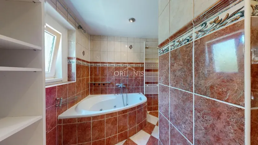 Prodej rodinného domu, Chomutov, Čelakovského, 300 m2