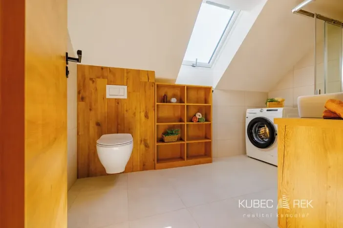Prodej rodinného domu, Horní Planá, 82 m2