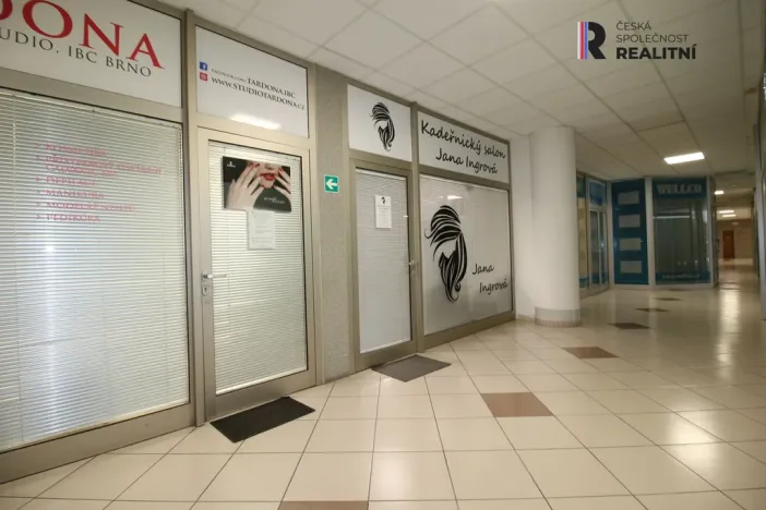 Pronájem obchodního prostoru, Brno - Zábrdovice, Příkop, 22 m2