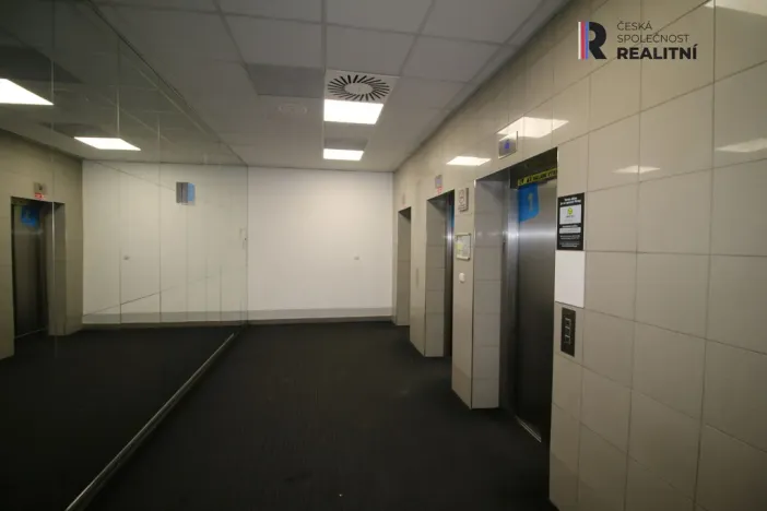 Pronájem obchodního prostoru, Brno - Zábrdovice, Příkop, 22 m2