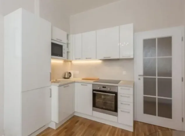 Pronájem bytu 2+kk, Praha - Žižkov, Ondříčkova, 48 m2