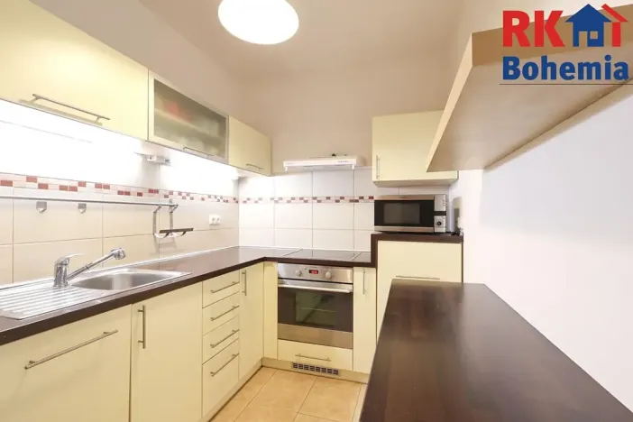 Pronájem bytu 2+kk, Úvaly, U Hostína, 39 m2