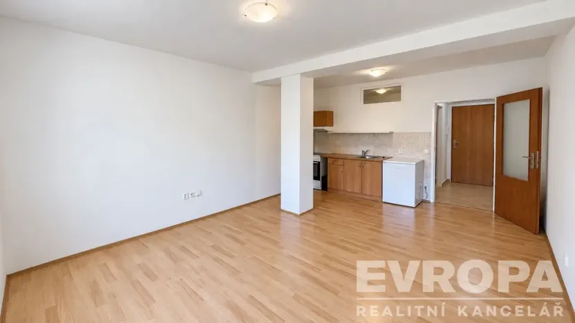 Pronájem bytu 1+kk, Vrchlabí, Českých bratří, 32 m2