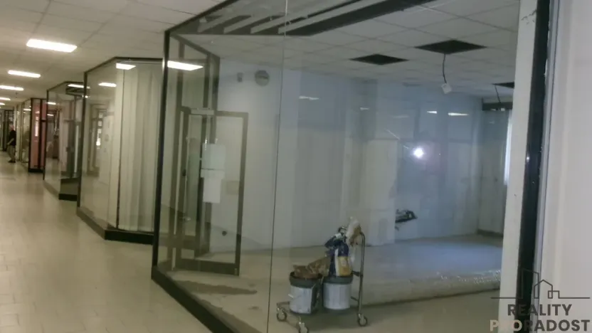 Pronájem obchodního prostoru, Brno, Vídeňská, 35 m2
