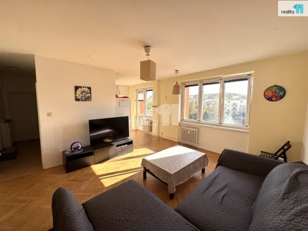 Pronájem bytu 2+kk, Praha - Hloubětín, Mochovská, 55 m2