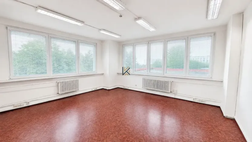 Pronájem komerční nemovitosti, Praha - Chodov, Roztylská, 450 m2