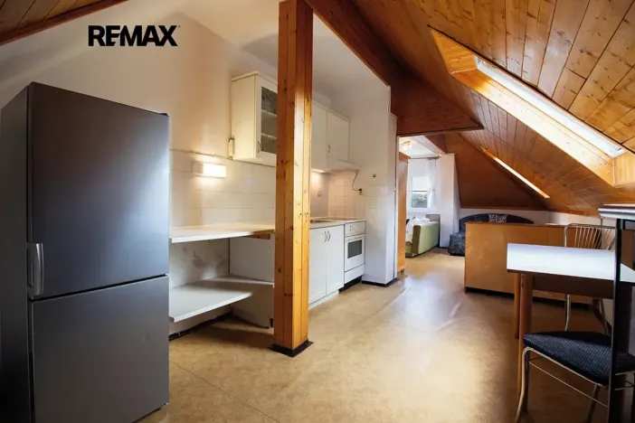 Pronájem bytu 1+kk, Senohraby, U školky, 46 m2