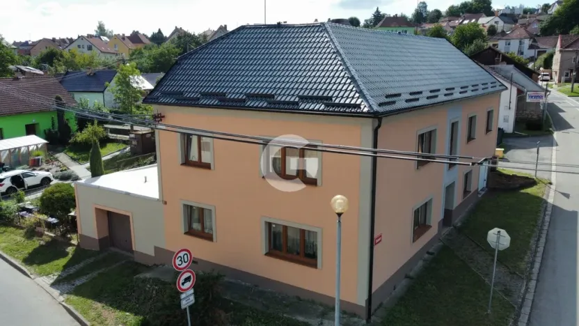 Prodej atypického bytu, Velké Opatovice, Sokolská, 450 m2