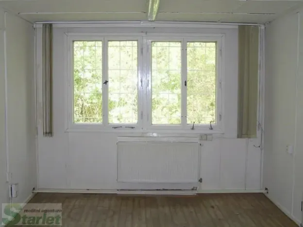 Pronájem skladu, Praha - Běchovice, Podnikatelská, 18 m2