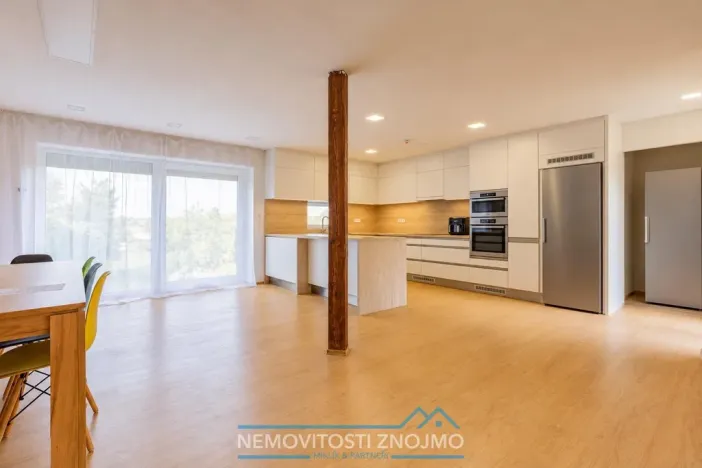 Prodej rodinného domu, Chvalovice, 220 m2