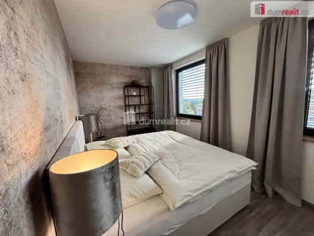 Pronájem bytu 2+kk, Zlín - Kudlov, Filmová, 90 m2