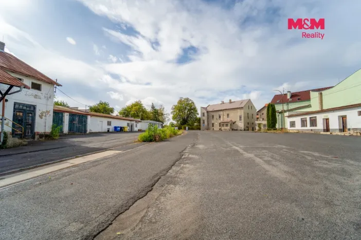 Prodej komerčního pozemku, Podbořany, 10982 m2