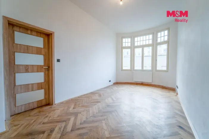 Pronájem bytu 3+1, Plzeň - Vnitřní Město, Sedláčkova, 74 m2