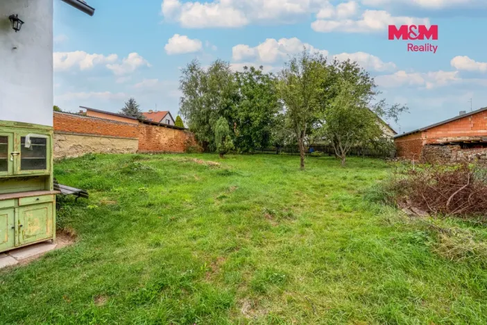 Prodej rodinného domu, Lužná, Masarykovo nám., 165 m2