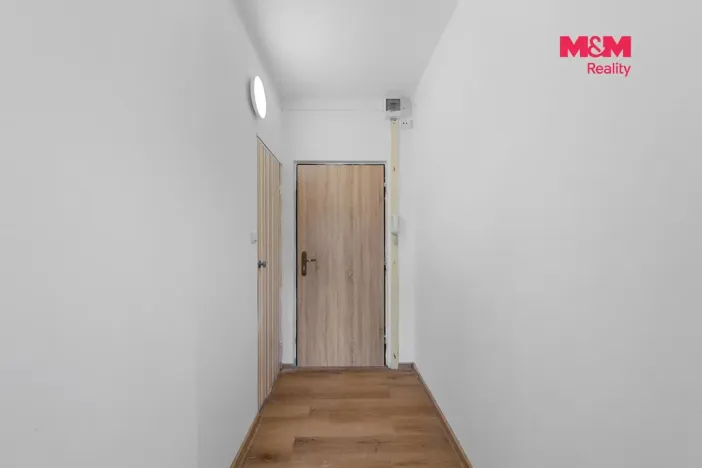 Pronájem bytu 1+1, Ústí nad Labem - Severní Terasa, Šípková, 33 m2