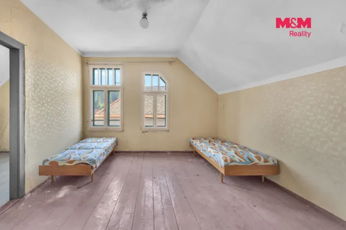 Prodej rodinného domu, Nové Hrady, 500 m2